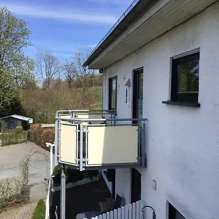 Hoefchen * Eckfeld